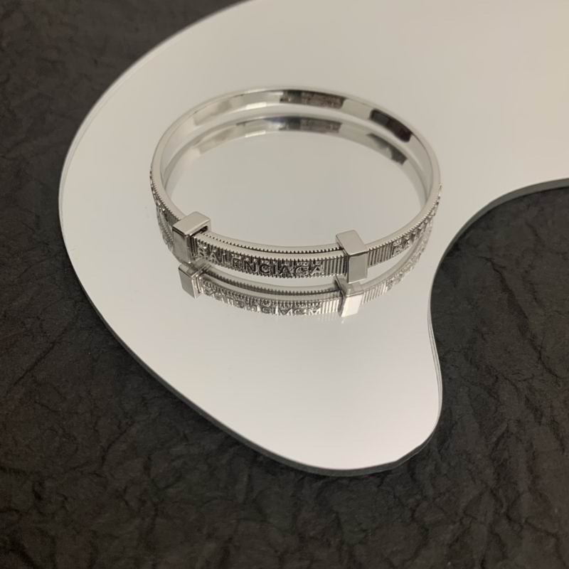 Balenciaga Bracelet 05lyr22
